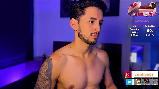 AxelKing1326 online show from February 12, 10:42 pm