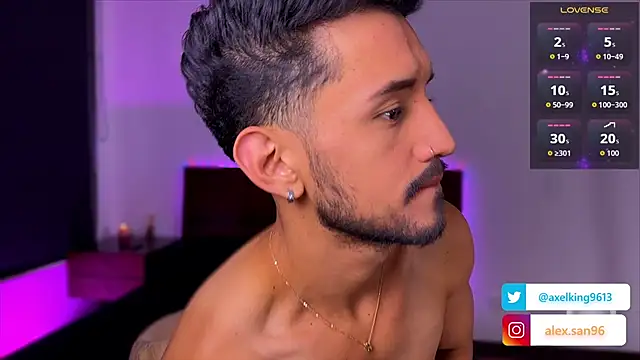 AxelKing1326 online show from October 17, 10:11 pm