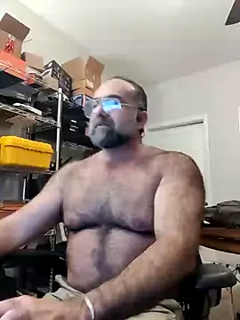 chainjulious online show from December 10, 7:00 pm