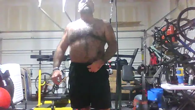 chainjulious online show from February 3, 3:50 pm