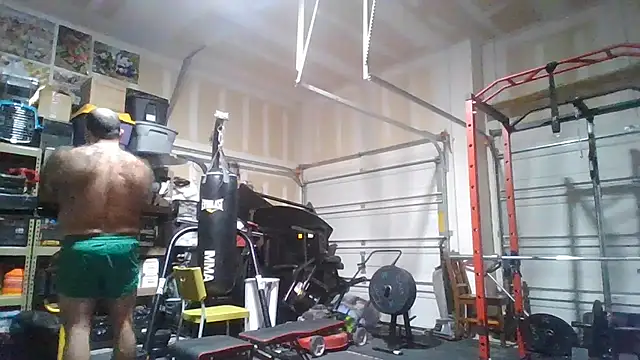 chainjulious online show from March 26, 1:20 pm