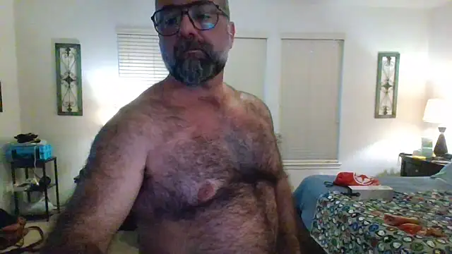 chainjulious online show from December 4, 2:27 pm