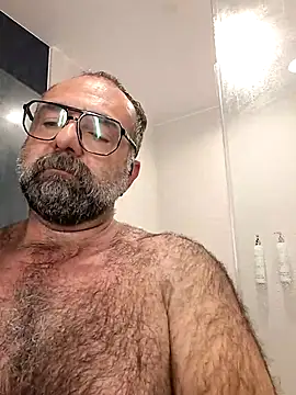 chainjulious online show from December 16, 6:23 pm