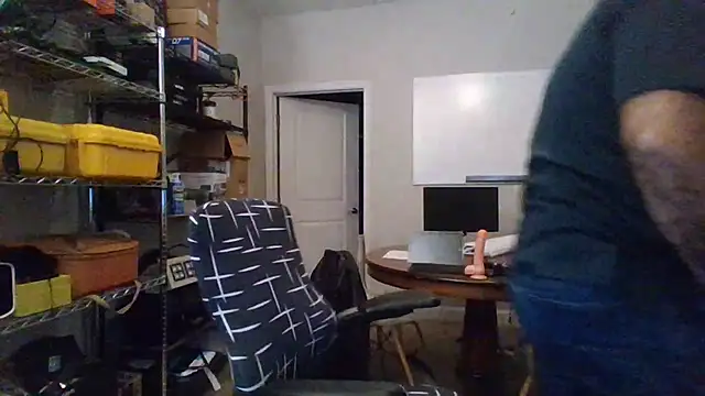 chainjulious online show from December 3, 10:34 pm