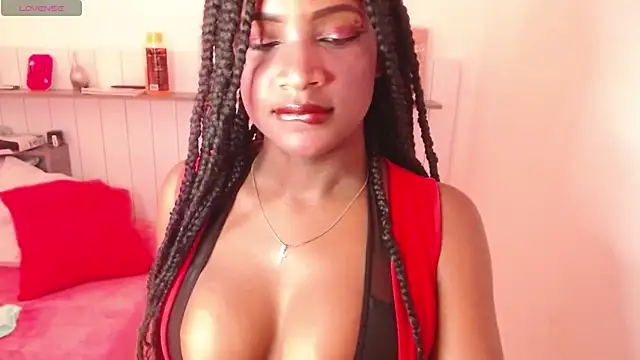 Snapshot of NikitaKiss chatting on November 4, 1:48 pm NikitaKiss online show from November 4, 1:48 pm