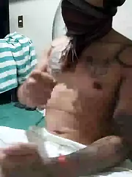 Snapshot of iirgastam3 chatting on February 4, 11:22 pm iirgastam3 online show from February 4, 11:22 pm