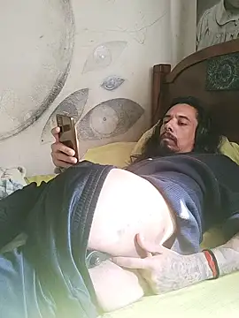 Snapshot of iirgastam3 chatting on December 5, 1:32 pm iirgastam3 online show from December 5, 1:32 pm