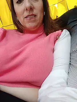 Mia Novikov online show from May 28, 5:52 pm