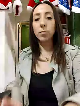 Snapshot of Mia_Novikov chatting on December 4, 1:19 am Mia Novikov online show from December 4, 1:19 am