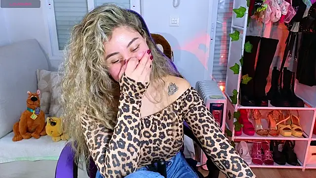 Tawny cox online show from February 27, 4:32 pm