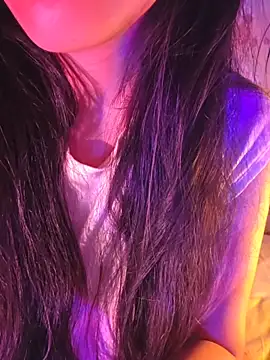 aloneathome online show from March 15, 10:33 am