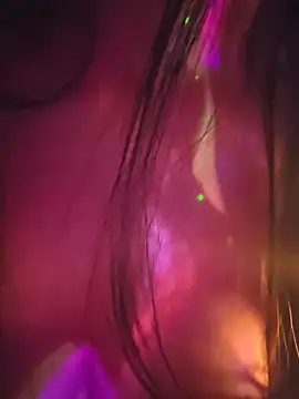 aloneathome online show from March 10, 2:32 pm