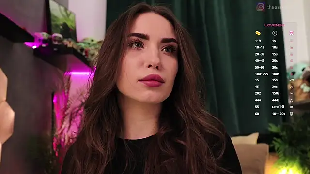 BabyYoda- online show from April 12, 8:01 pm