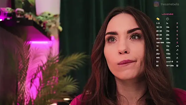 BabyYoda- online show from April 8, 7:37 pm