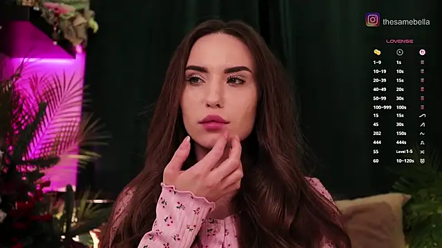 BabyYoda- online show from December 13, 8:04 pm