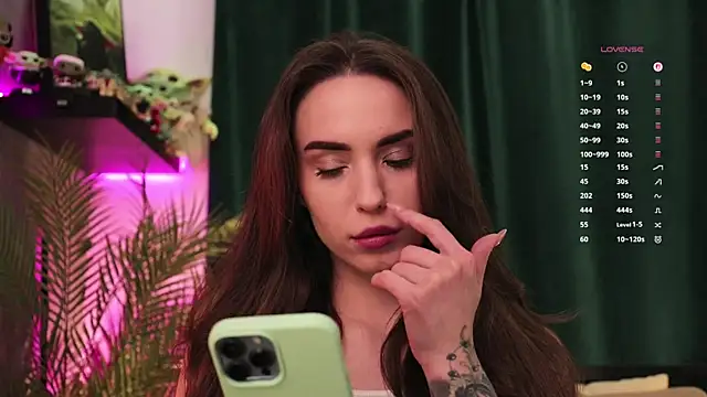 BabyYoda- online show from March 26, 6:11 am