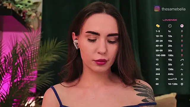 BabyYoda- online show from February 19, 9:23 pm