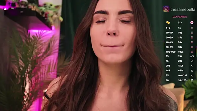 BabyYoda- online show from February 9, 8:40 pm