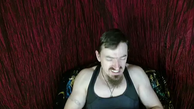 Snapshot of ConanJones chatting on October 29, 9:30 am ConanJones online show from October 29, 9:30 am