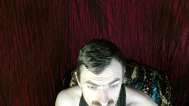 Snapshot of ConanJones chatting on October 26, 1:44 pm ConanJones online show from October 26, 1:44 pm