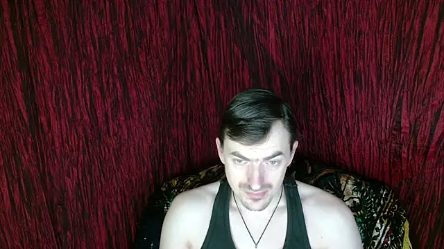 Snapshot of ConanJones chatting on December 2, 5:20 am ConanJones online show from December 2, 5:20 am