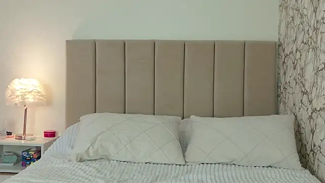 jane-sucks online show from October 27, 2:51 pm