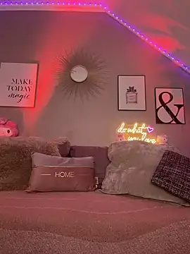 xxbabyxgiiirlxx online show from July 15, 10:55 am