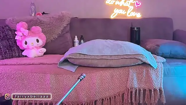 xxbabyxgiiirlxx online show from March 27, 6:00 am