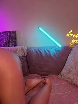xxbabyxgiiirlxx online show from June 25, 10:20 am