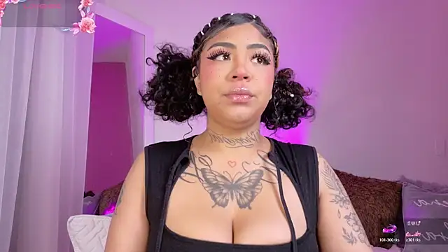 foxxy-lov3 online show from February 20, 11:56 am