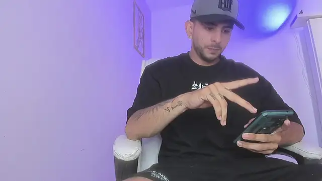 Ethan mullers online show from January 19, 6:32 pm