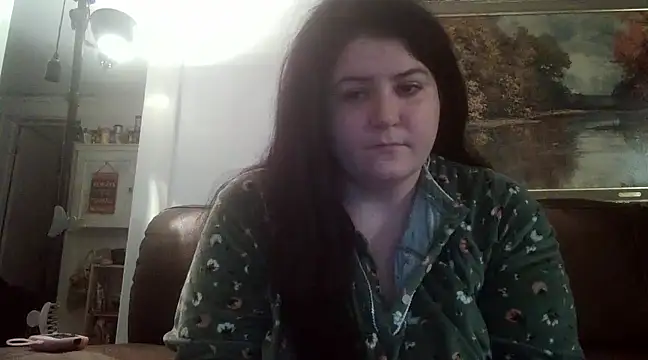 creativescholar1992 online show from March 12, 4:51 am