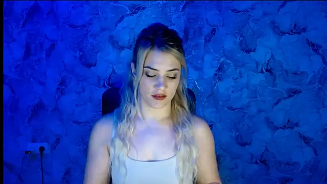 nika gold1 online show from November 11, 7:30 pm