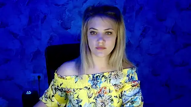 Snapshot of nika_gold1 chatting on May 29, 5:52 pm nika gold1 online show from May 29, 5:52 pm
