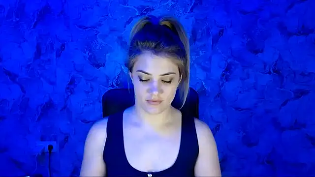 nika gold1 online show from March 15, 4:47 pm