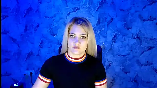 nika gold1 online show from December 21, 1:35 pm