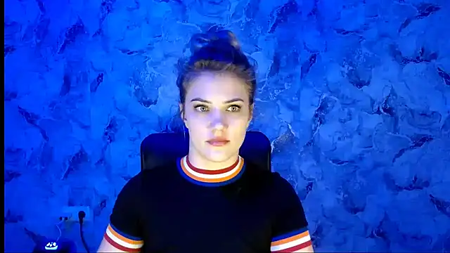 nika gold1 online show from December 20, 5:05 pm