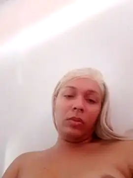 Snapshot of transgirl26 chatting on August 4, 7:51 pm transgirl26 online show from August 4, 7:51 pm