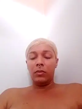 Snapshot of transgirl26 chatting on July 31, 7:33 pm transgirl26 online show from July 31, 7:33 pm