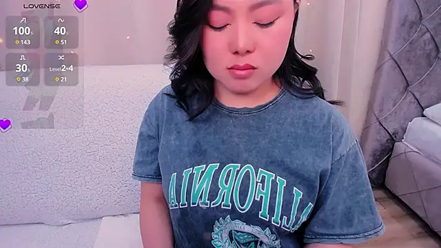 HinaJeen online show from February 27, 8:56 am