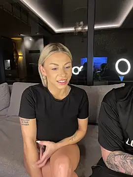 SexOnMyLvL online show from March 19, 9:15 pm