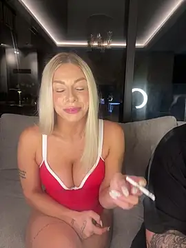 SexOnMyLvL online show from May 5, 8:23 pm