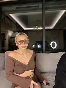 SexOnMyLvL online show from March 12, 9:08 pm