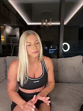 SexOnMyLvL online show from May 18, 8:24 pm