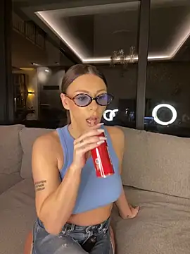 SexOnMyLvL online show from February 11, 9:03 pm