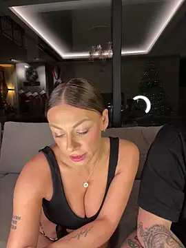 Snapshot of SexOnMyLvL chatting on November 17, 9:08 pm SexOnMyLvL online show from November 17, 9:08 pm