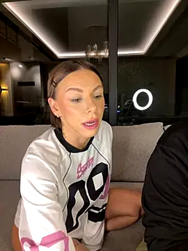 Snapshot of SexOnMyLvL chatting on October 23, 8:29 pm SexOnMyLvL online show from October 23, 8:29 pm