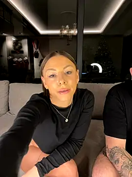 Snapshot of SexOnMyLvL chatting on November 18, 7:28 pm SexOnMyLvL online show from November 18, 7:28 pm