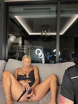SexOnMyLvL online show from June 5, 12:15 am