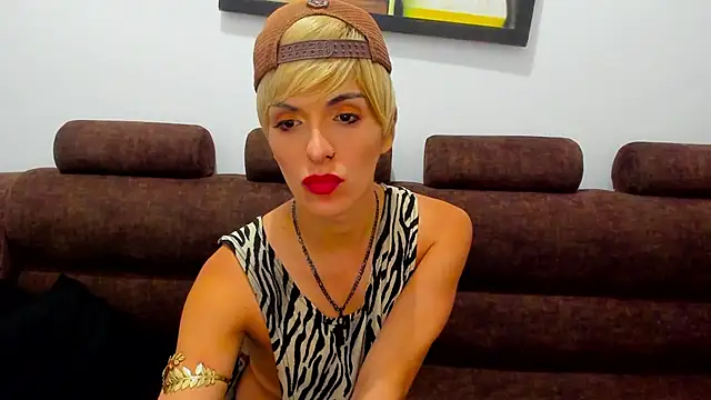 abby jose online show from December 4, 11:48 pm